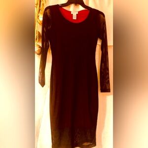 Carmen Marc Valvo Black Long Sleeve Dress~ 
X Small, Beautifully Lined Garment.